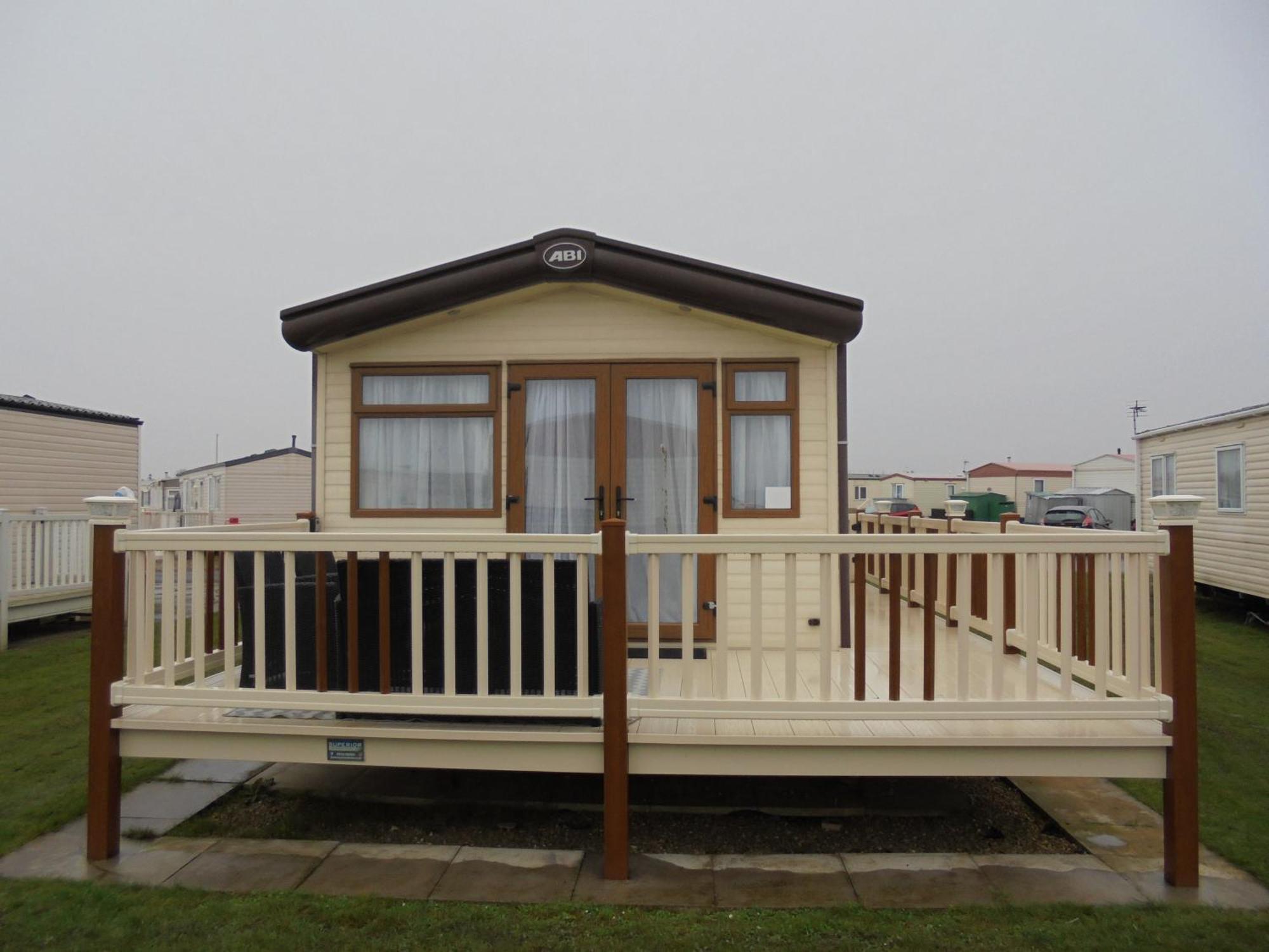 The Grange Ingoldmells: Elan 6 Berth, Central Heated, Wrap Around Decking エクステリア 写真