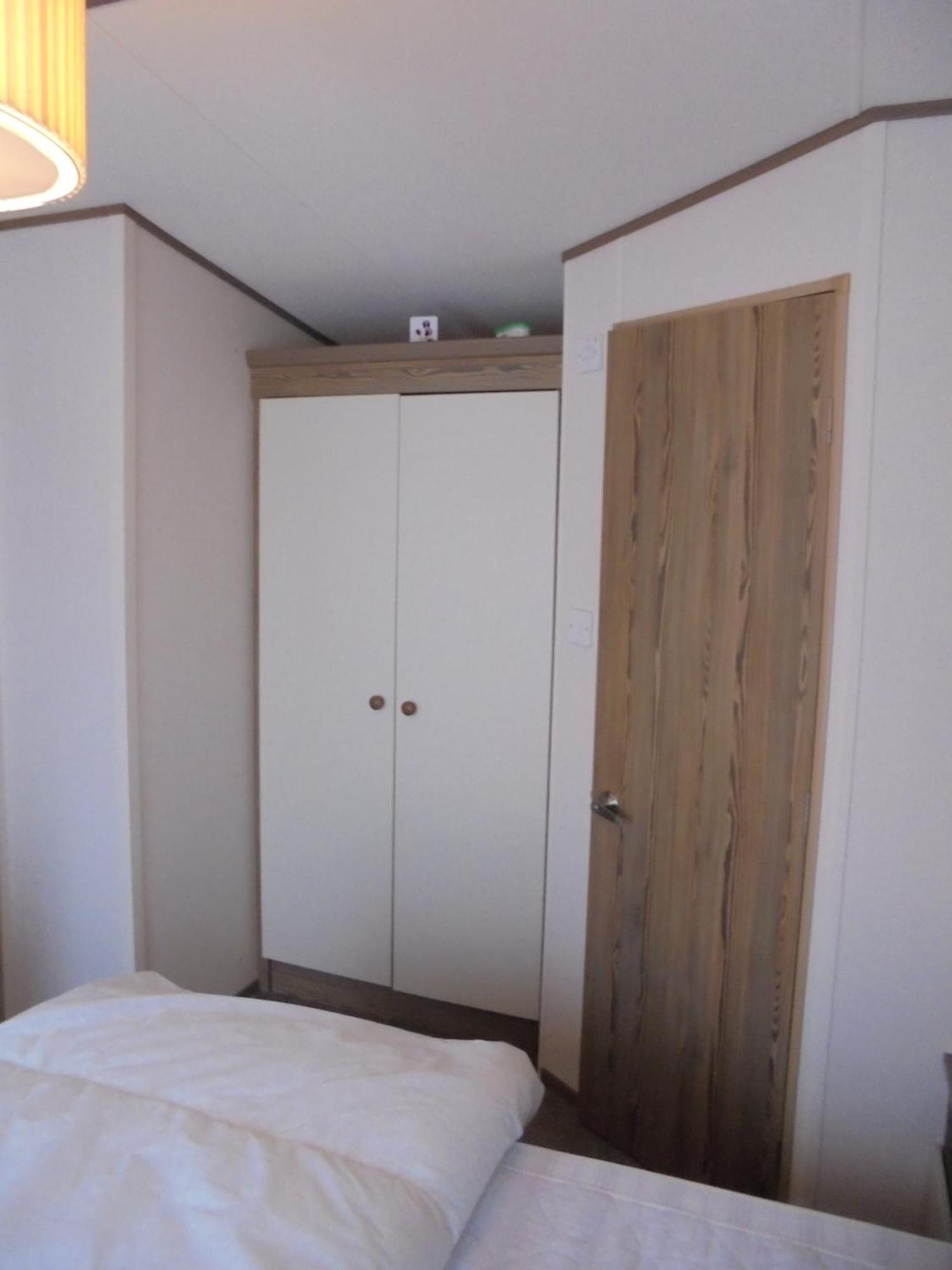 The Grange Ingoldmells: Elan 6 Berth, Central Heated, Wrap Around Decking エクステリア 写真