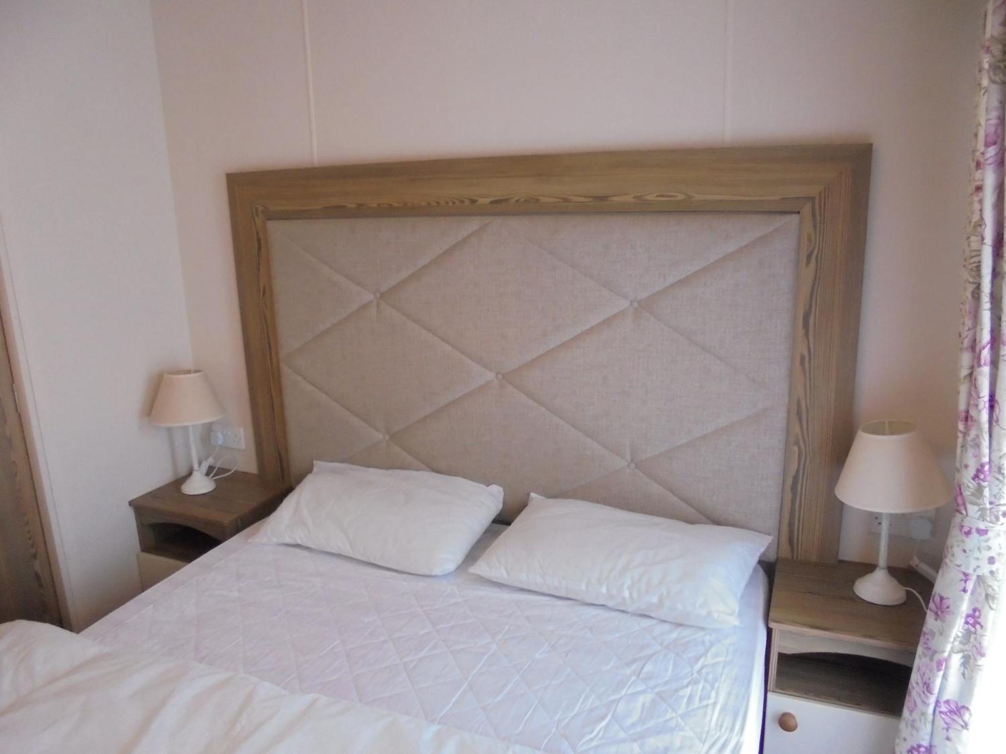 The Grange Ingoldmells: Elan 6 Berth, Central Heated, Wrap Around Decking エクステリア 写真