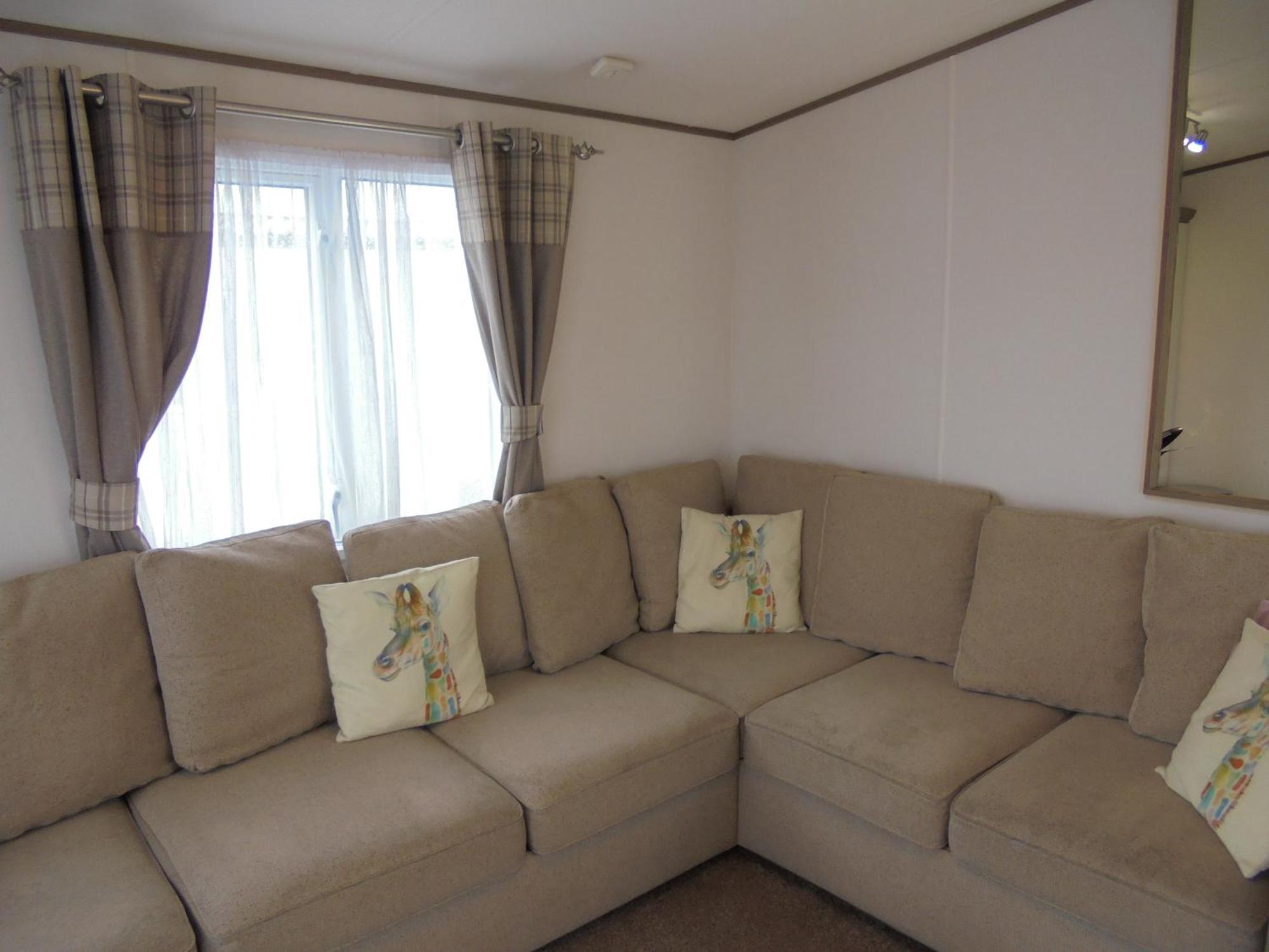 The Grange Ingoldmells: Elan 6 Berth, Central Heated, Wrap Around Decking エクステリア 写真